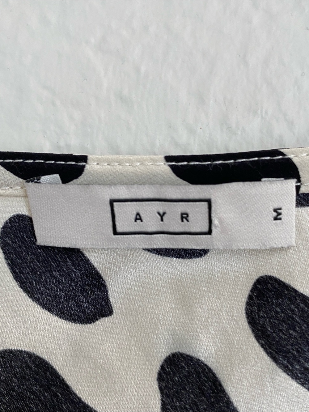 AYR Silk Camisole Women’s M White Black Polka Dot Pebble Print Cami Tank - Picture 4 of 5